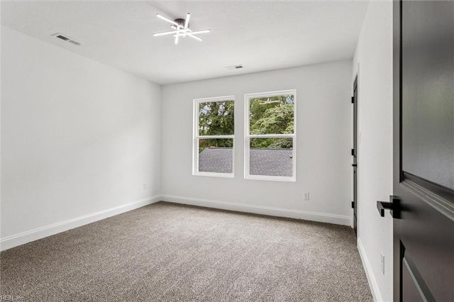 811 Smith ST, Hampton, VA 23661