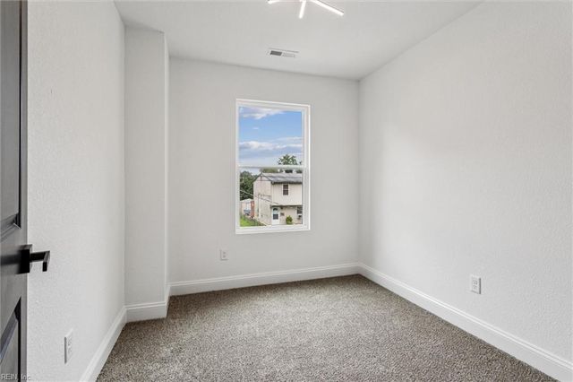 811 Smith ST, Hampton, VA 23661