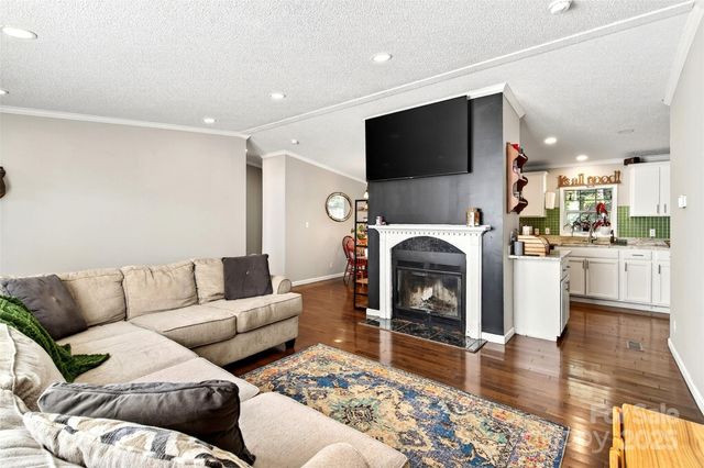 157 Blue Bird Meadows Drive, Nebo, NC 28761