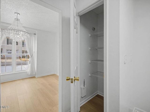 4805 Tanglewood Oaks Street, Raleigh, NC 27610