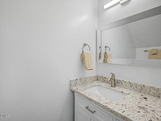 4805 Tanglewood Oaks Street, Raleigh, NC 27610