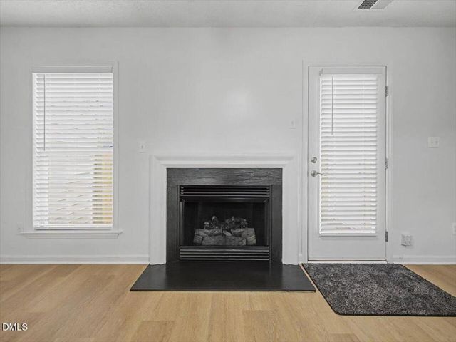 4805 Tanglewood Oaks Street, Raleigh, NC 27610