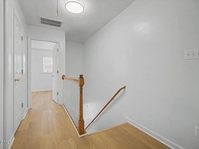 4805 Tanglewood Oaks Street, Raleigh, NC 27610