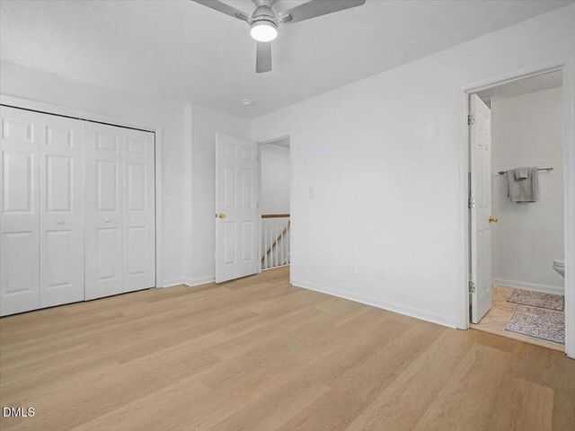 4805 Tanglewood Oaks Street, Raleigh, NC 27610