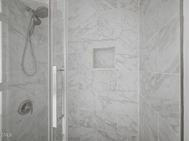 4805 Tanglewood Oaks Street, Raleigh, NC 27610