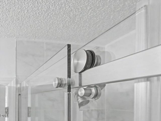 4805 Tanglewood Oaks Street, Raleigh, NC 27610