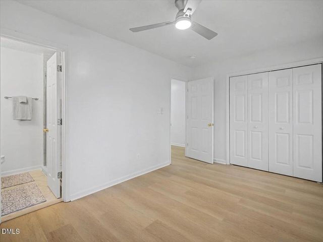 4805 Tanglewood Oaks Street, Raleigh, NC 27610