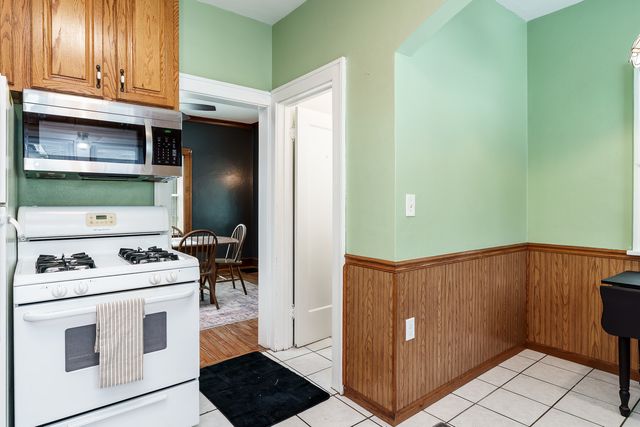 412 N STATE Street, Belvidere, IL 61008