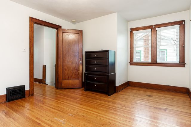 412 N STATE Street, Belvidere, IL 61008