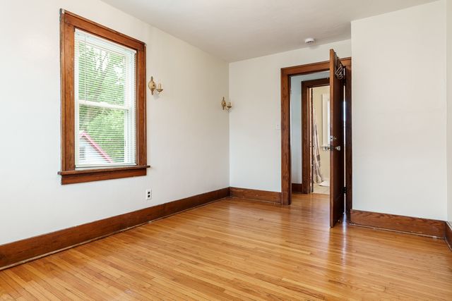 412 N STATE Street, Belvidere, IL 61008