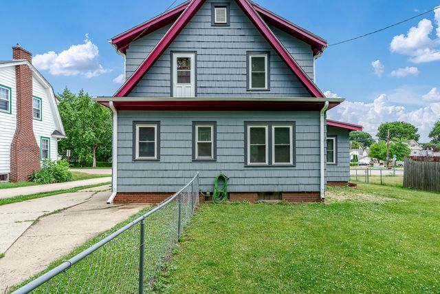 412 N STATE Street, Belvidere, IL 61008