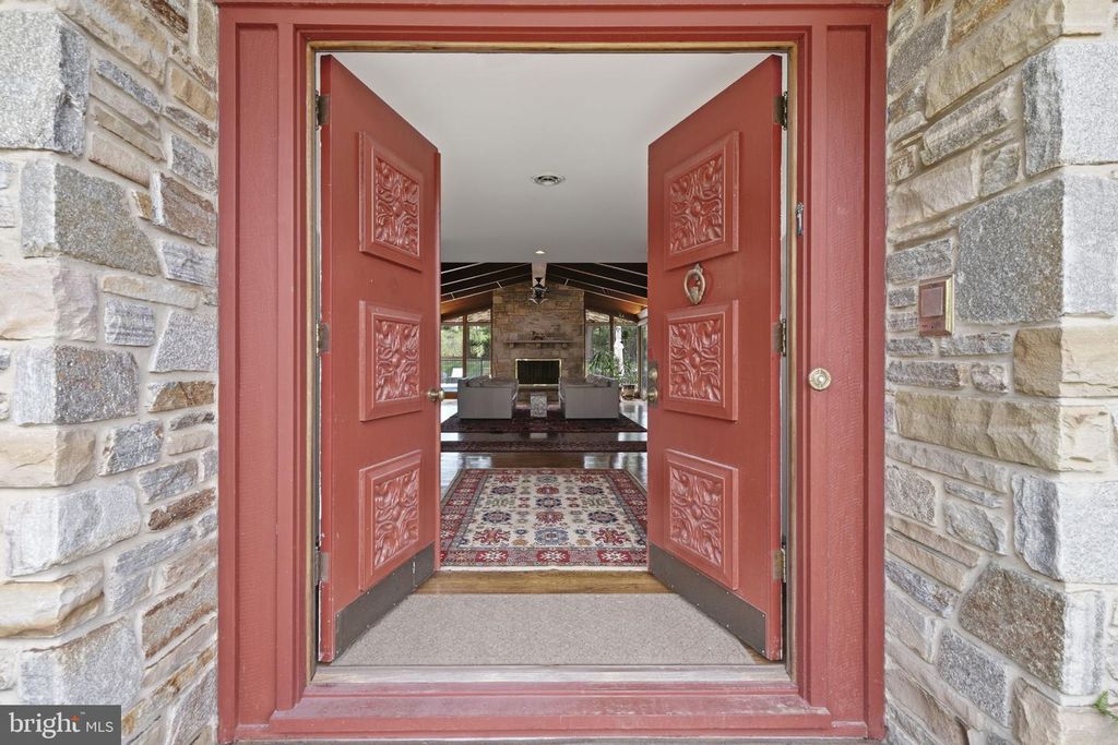 Image 5 of property listing at 18 LAPIDUM RD, Havre De Grace, MD 21078