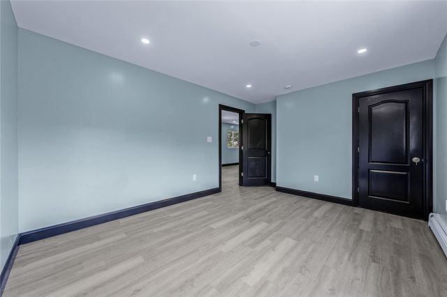 99-03 207th St, Queens Village, NY 11429