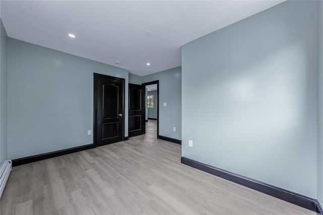99-03 207th St, Queens Village, NY 11429
