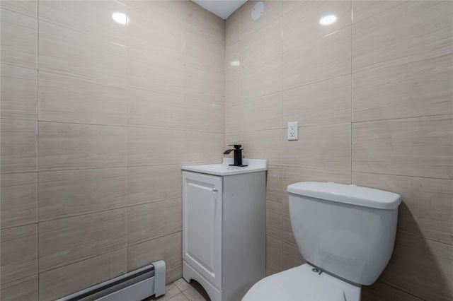 99-03 207th St, Queens Village, NY 11429