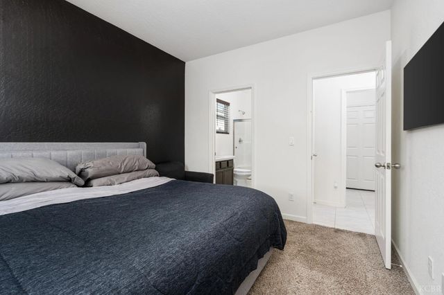 566 Green Lane, Lemoore, CA 93245