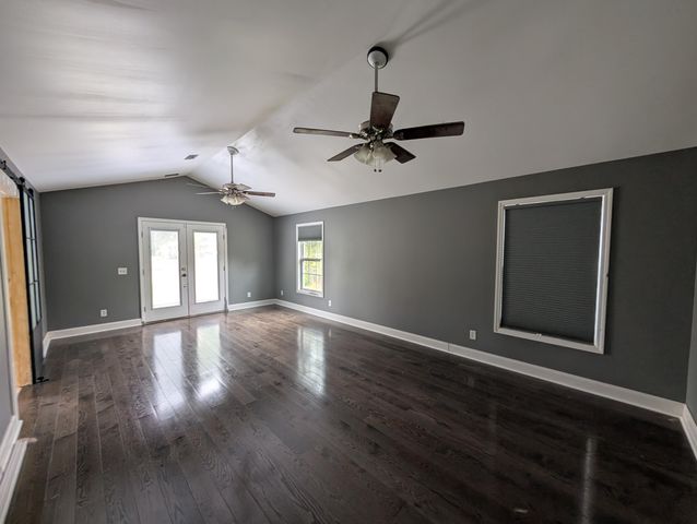 33 Elliott Court, Walterboro, SC 29488