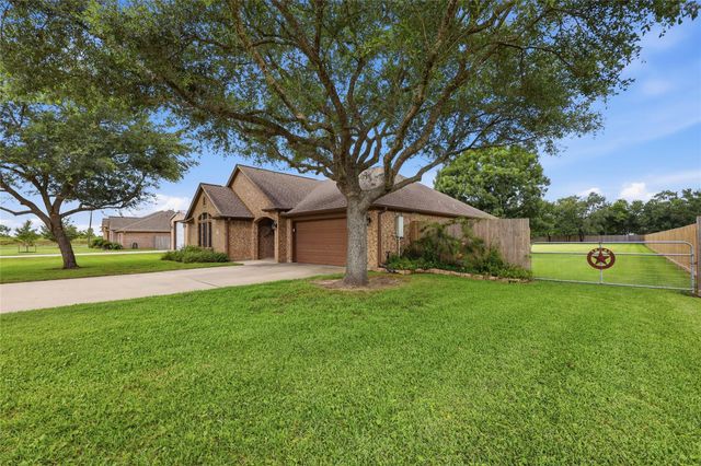 16210 Bluebird Street, Santa Fe, TX 77517