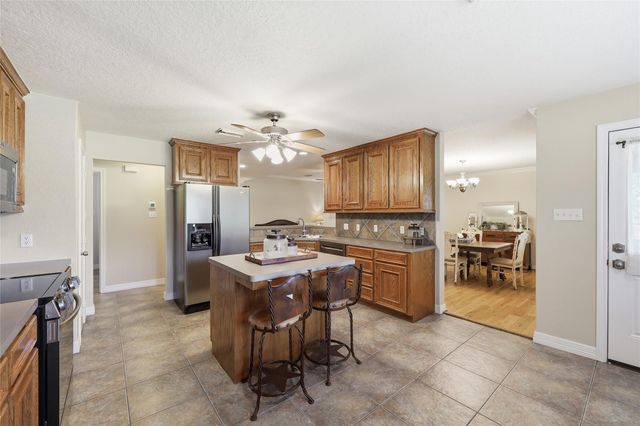 16210 Bluebird Street, Santa Fe, TX 77517