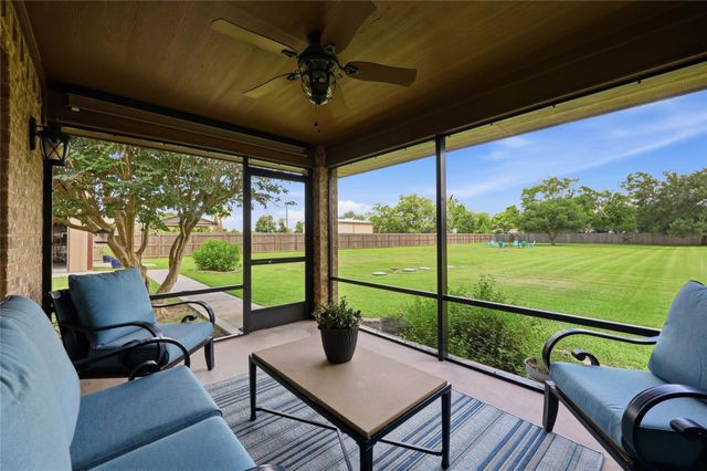 16210 Bluebird Street, Santa Fe, TX 77517