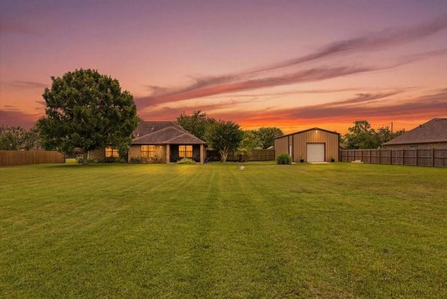 16210 Bluebird Street, Santa Fe, TX 77517