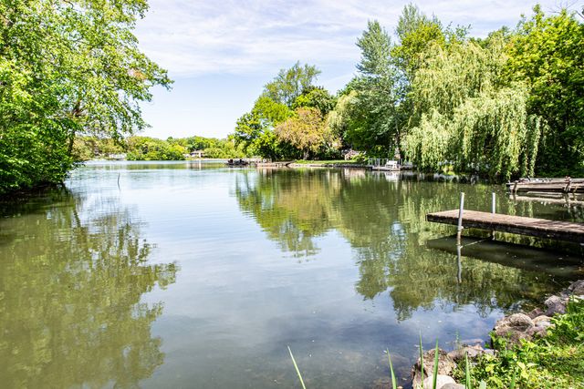 23780 N South Lakewood Lane, Lake Zurich, IL 60047