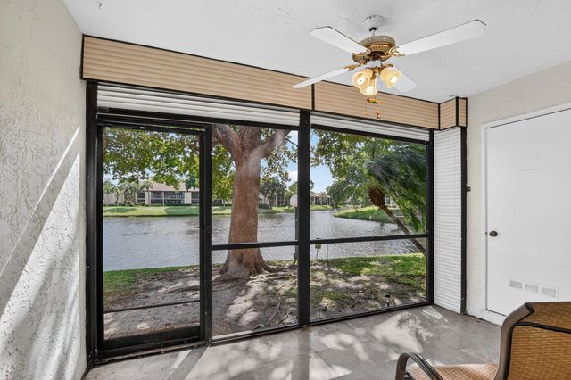 2297 SW 15th Street 127, Deerfield Beach, FL 33442