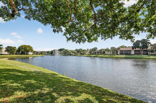 2297 SW 15th Street 127, Deerfield Beach, FL 33442