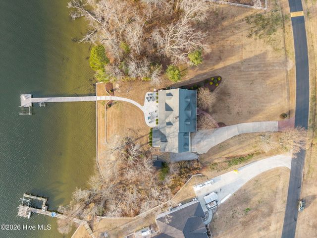 170 Catnip Point Road, Bath, NC 27808