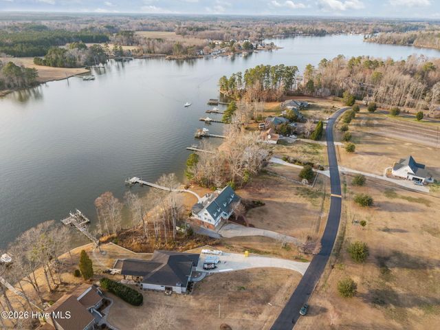 170 Catnip Point Road, Bath, NC 27808