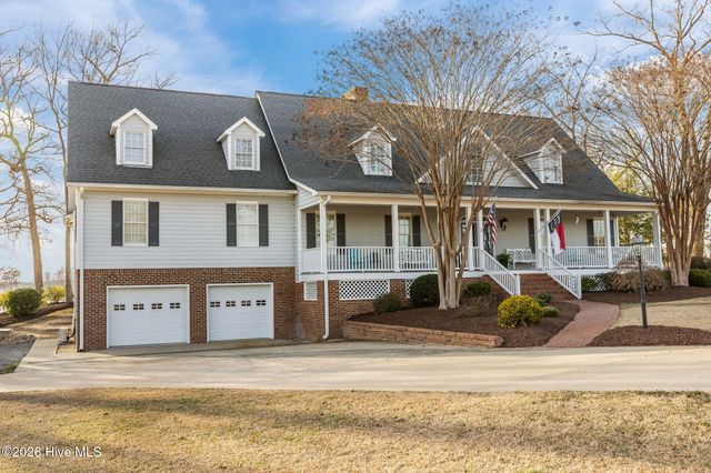 170 Catnip Point Road, Bath, NC 27808