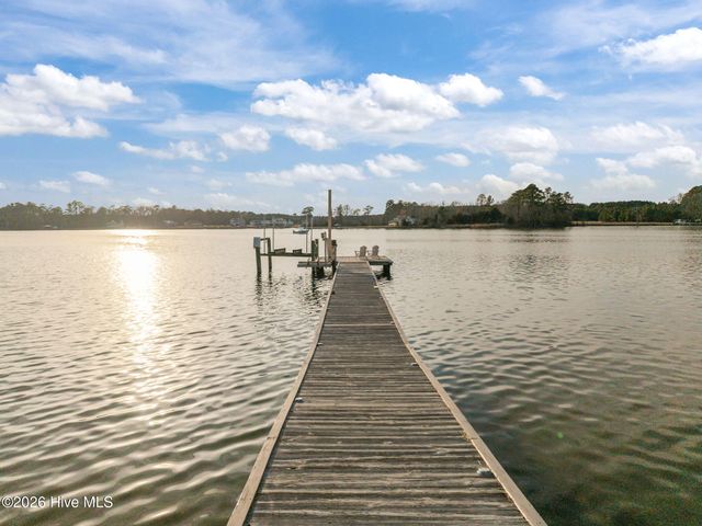 170 Catnip Point Road, Bath, NC 27808