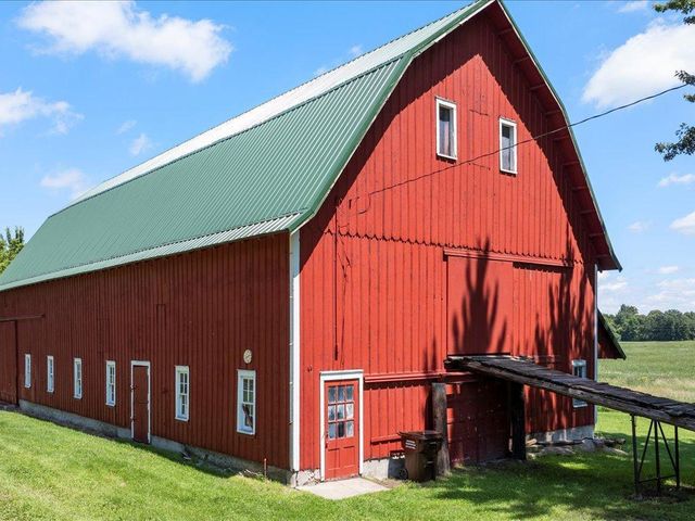 18625 62nd Street, New Germany, MN 55367