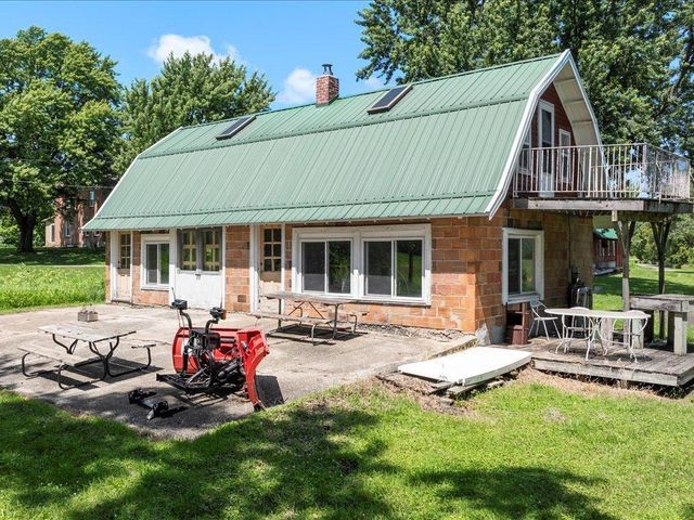 18625 62nd Street, New Germany, MN 55367