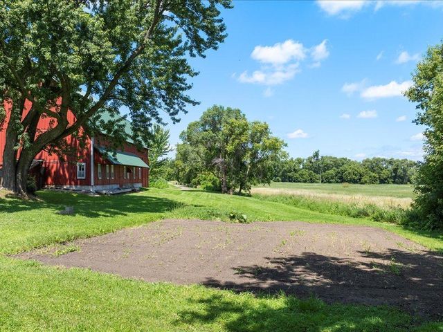 18625 62nd Street, New Germany, MN 55367