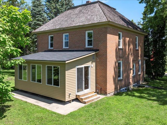 18625 62nd Street, New Germany, MN 55367