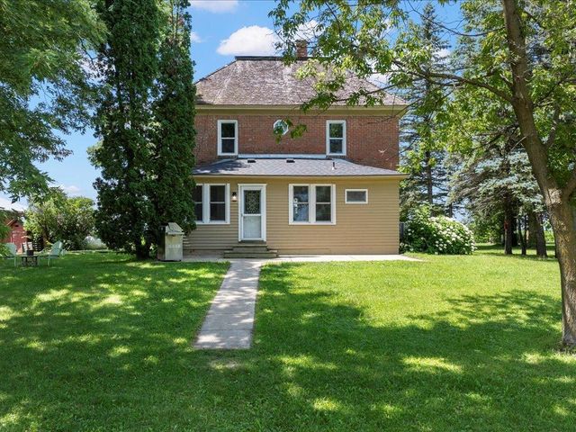 18625 62nd Street, New Germany, MN 55367