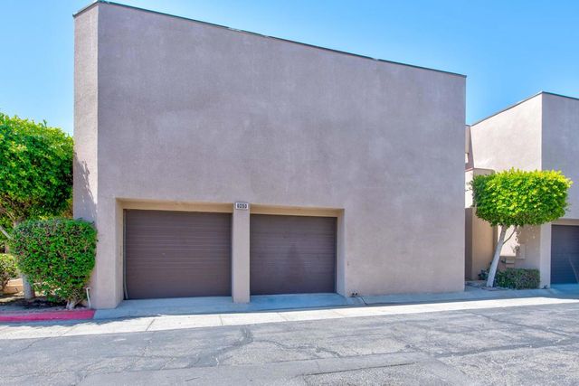 969 Village Square N, Palm Springs, CA 92262