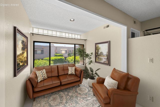 969 Village Square N, Palm Springs, CA 92262