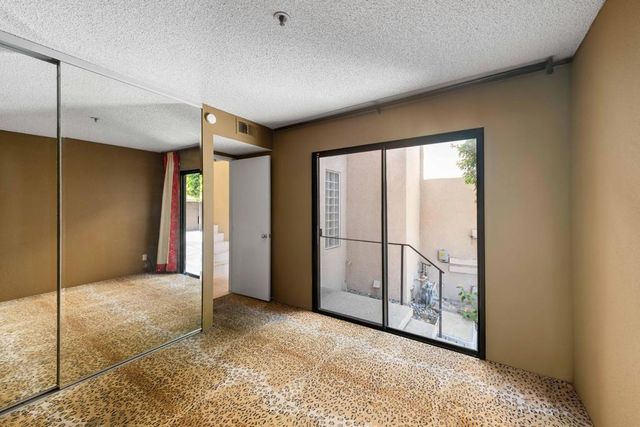 969 Village Square N, Palm Springs, CA 92262