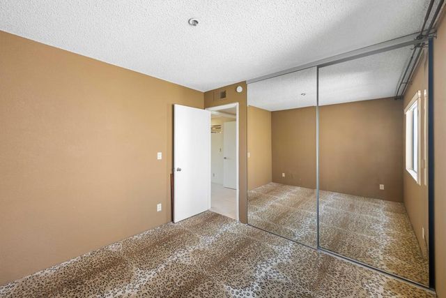969 Village Square N, Palm Springs, CA 92262