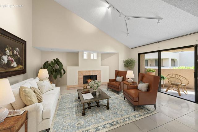 969 Village Square N, Palm Springs, CA 92262