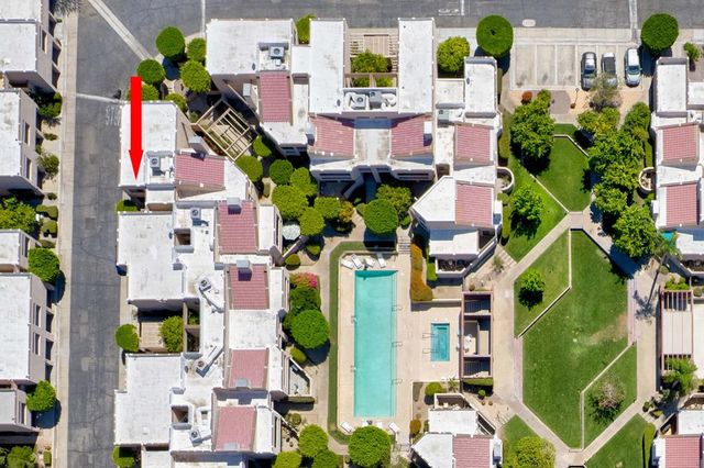 969 Village Square N, Palm Springs, CA 92262