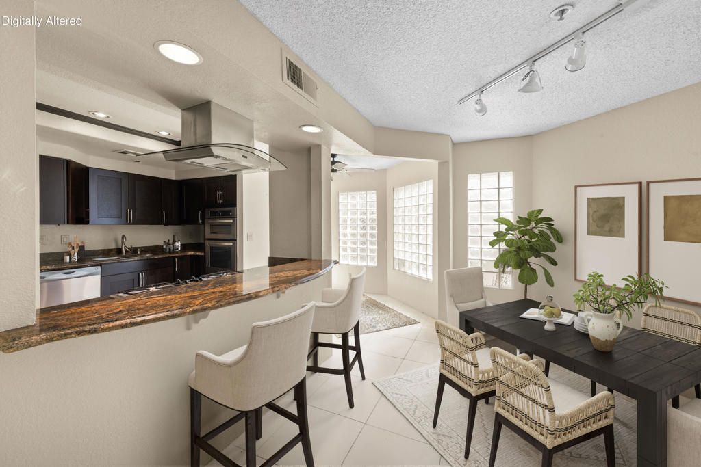 969 Village Square N, Palm Springs, CA 92262