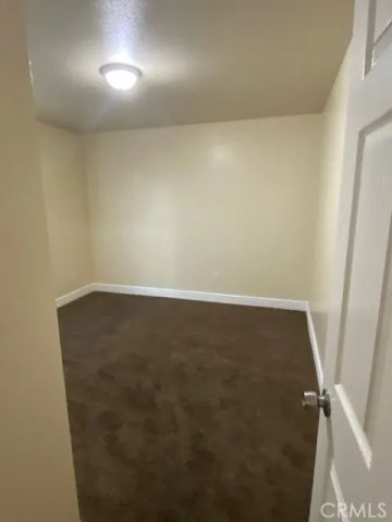 650 E 81st Street, Los Angeles, CA 90001