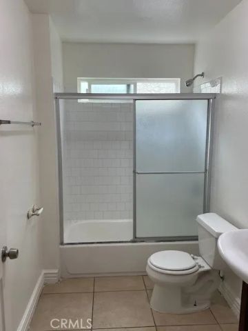 650 E 81st Street, Los Angeles, CA 90001