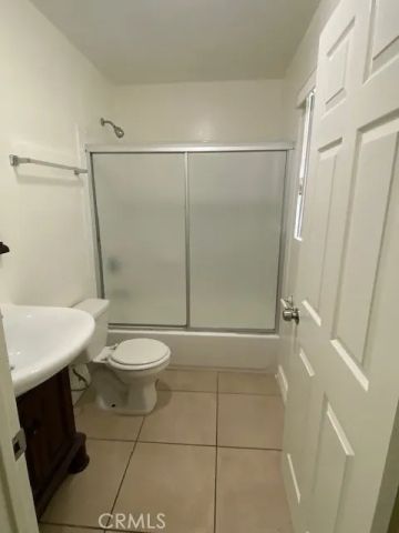 650 E 81st Street, Los Angeles, CA 90001