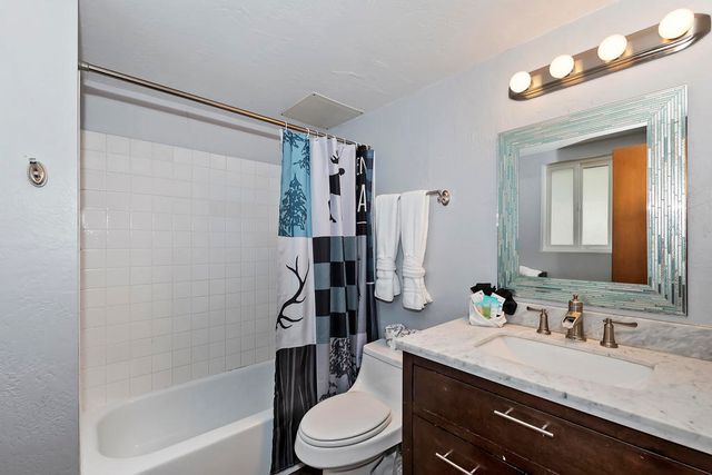 40138 Hillcrest Drive, Big Bear, CA 92315