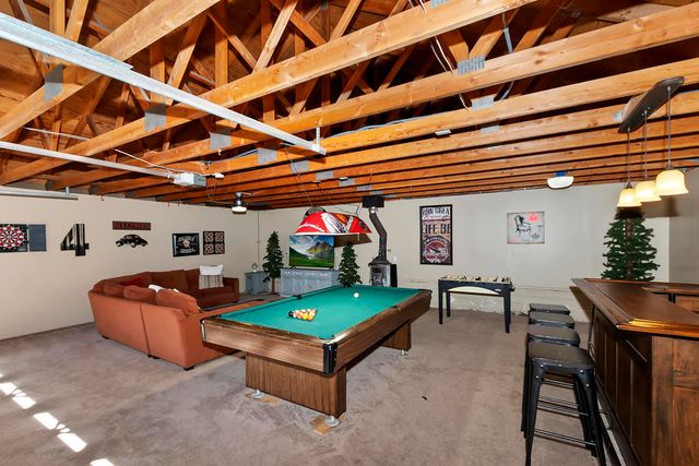 40138 Hillcrest Drive, Big Bear, CA 92315