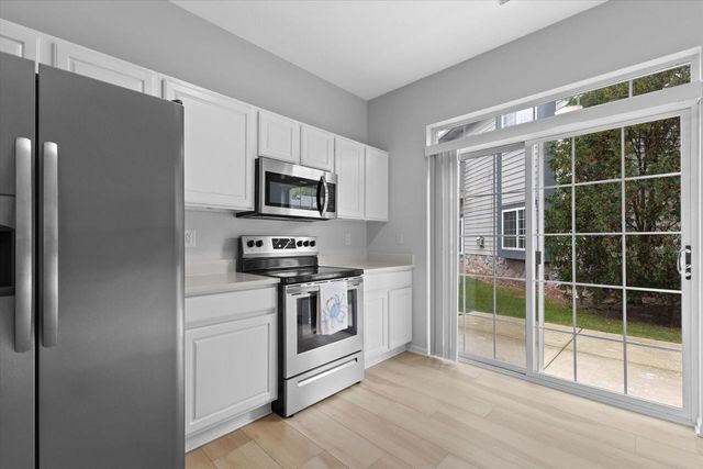 5384 S Hidden DRIVE #A, Milwaukee, WI 53221